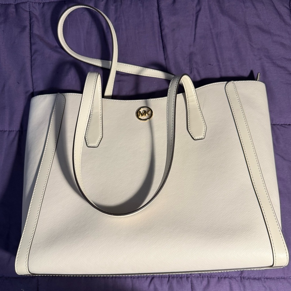 Michael Kors White Tote Bag with Gold Accent